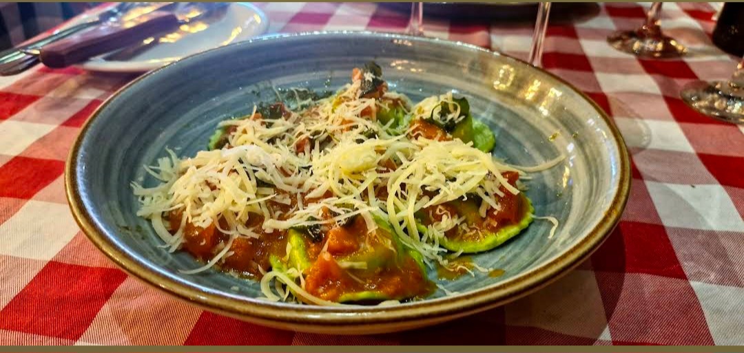 Due Amici Cantina foto 2